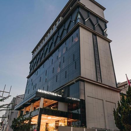 Grand Central Premier Medan Exterior photo