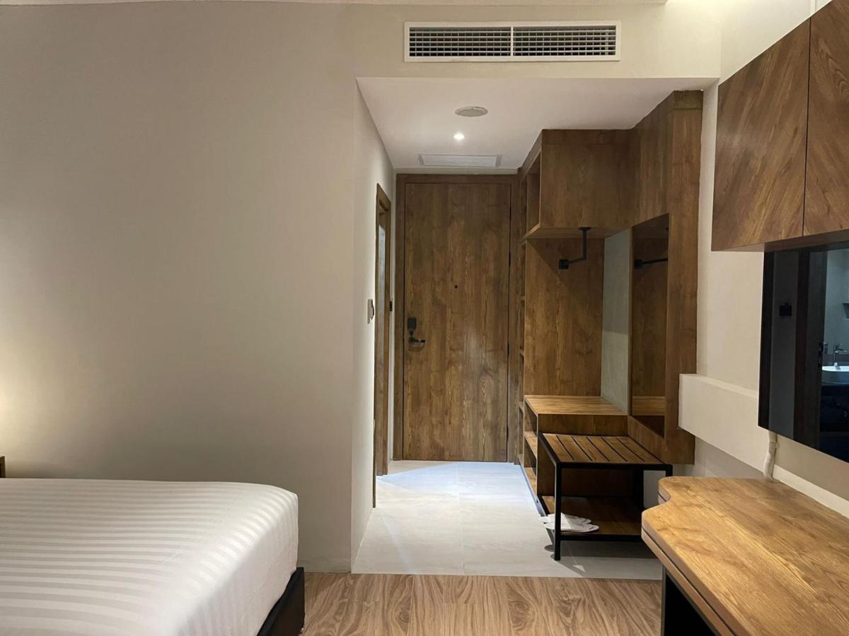 Grand Central Premier Medan Exterior photo