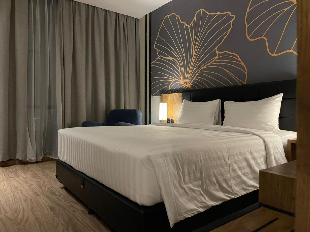 Grand Central Premier Medan Exterior photo
