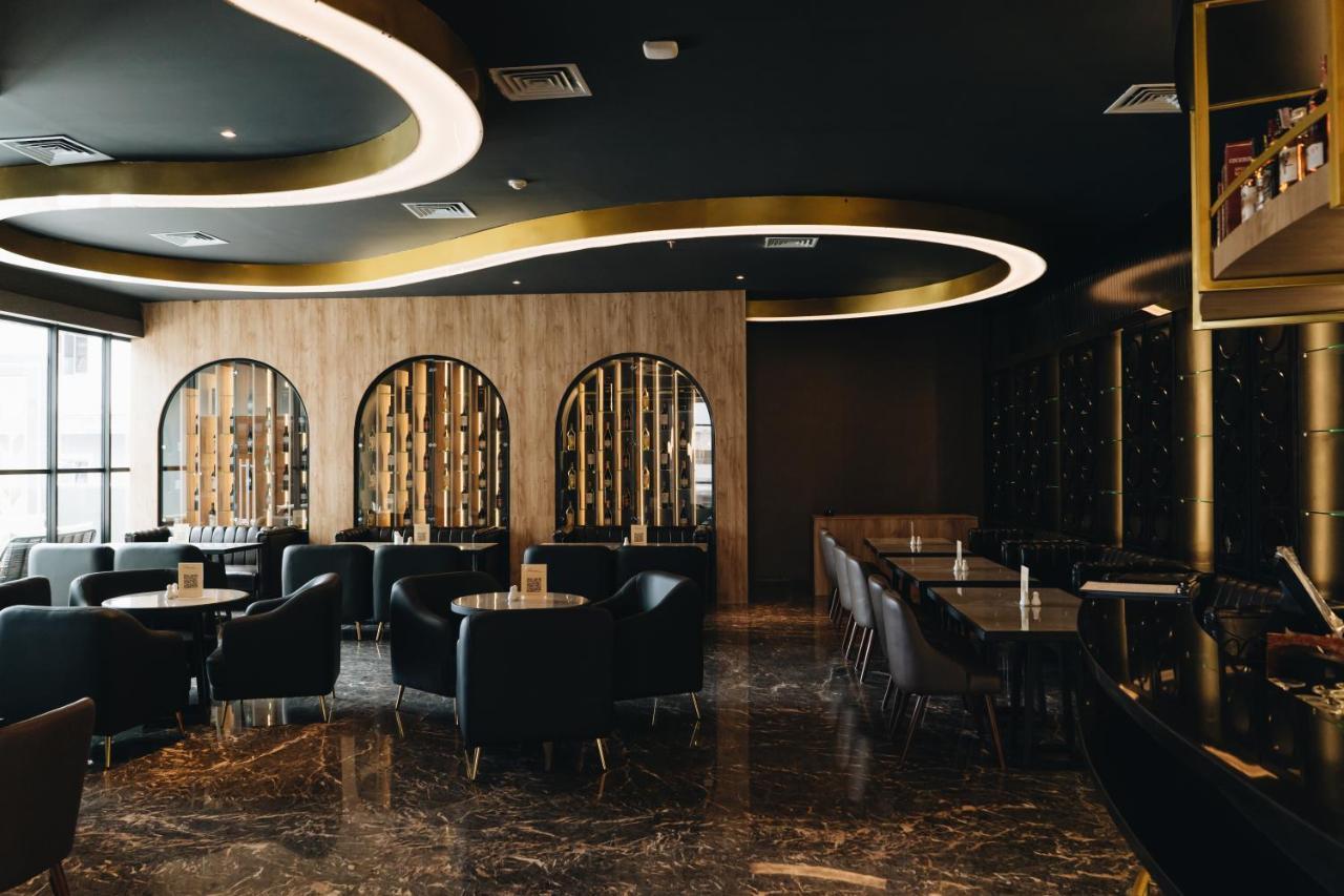 Grand Central Premier Medan Exterior photo