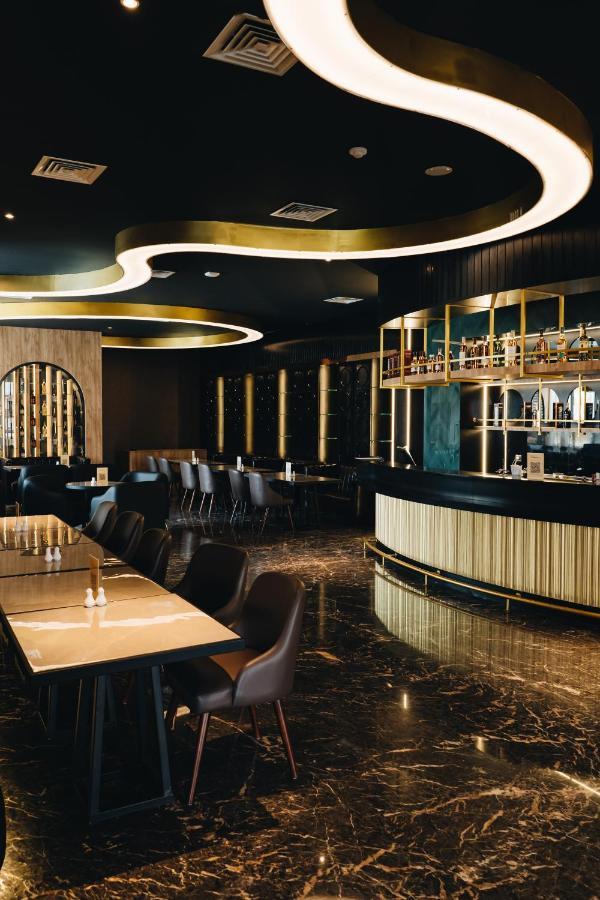 Grand Central Premier Medan Exterior photo