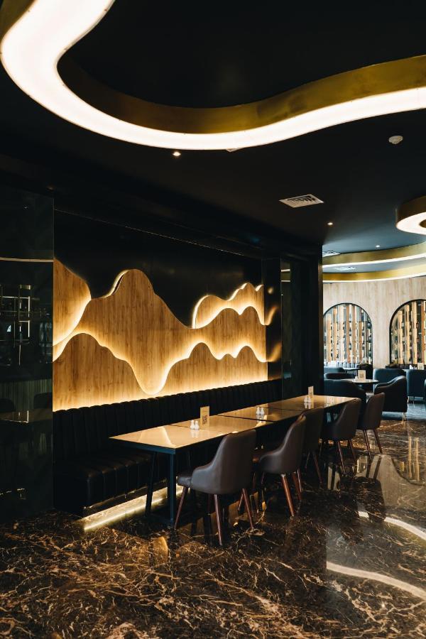 Grand Central Premier Medan Exterior photo