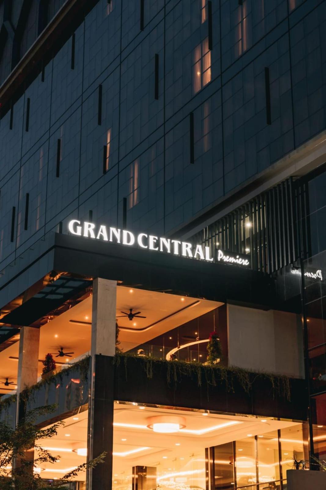 Grand Central Premier Medan Exterior photo